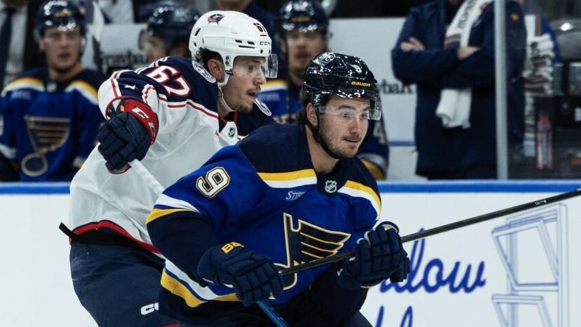 Forward Alexandre Texier back in Blues lineup after one-game absence